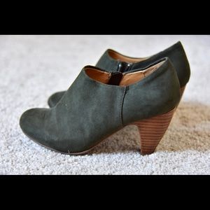 Spring Booties - Beautiful Hunter Green
